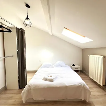 Le Scarpone Neuf 6 Ou 8p Parking